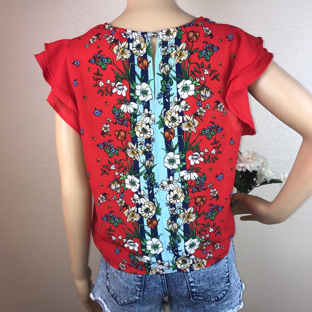 Twine & String Floral Tie Front Flutter Sleeve Top - image 5